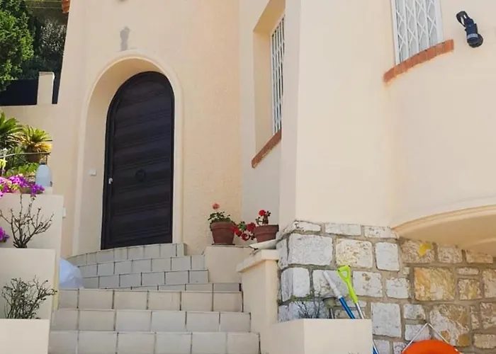 Roc Maria Lucia
