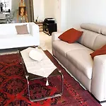 Roc Maria Lucia Villa