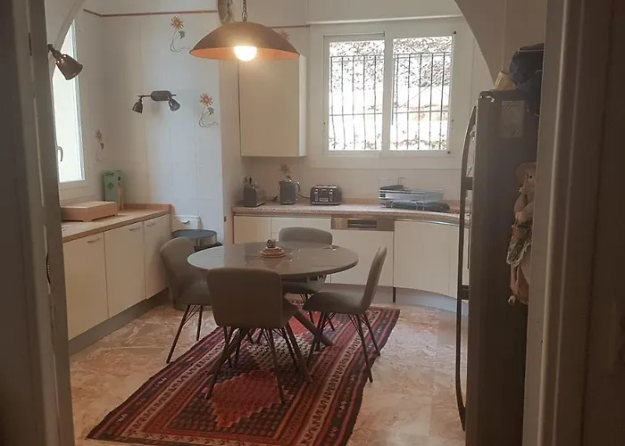 فيلة Roc Maria Lucia نيس